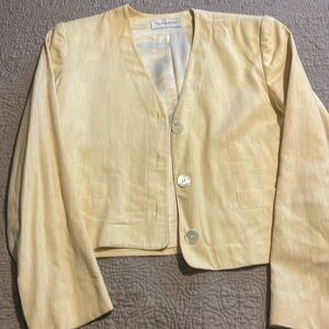 ❤️ 5 for $15. Vintage Evan Picone yellow linen short jacket